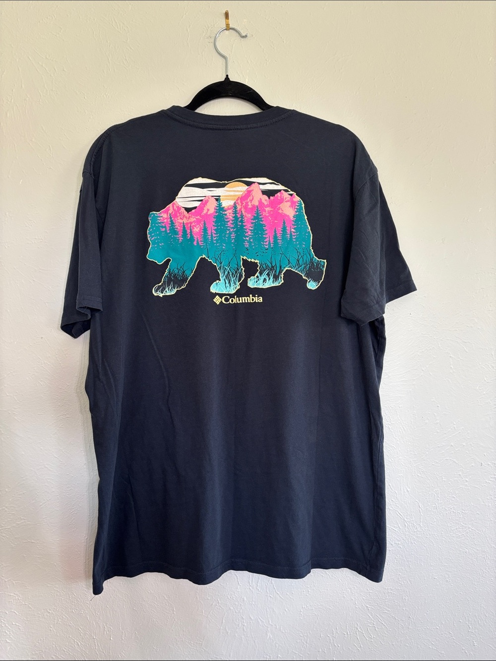 Columbia Dark Blue Tee with Bear